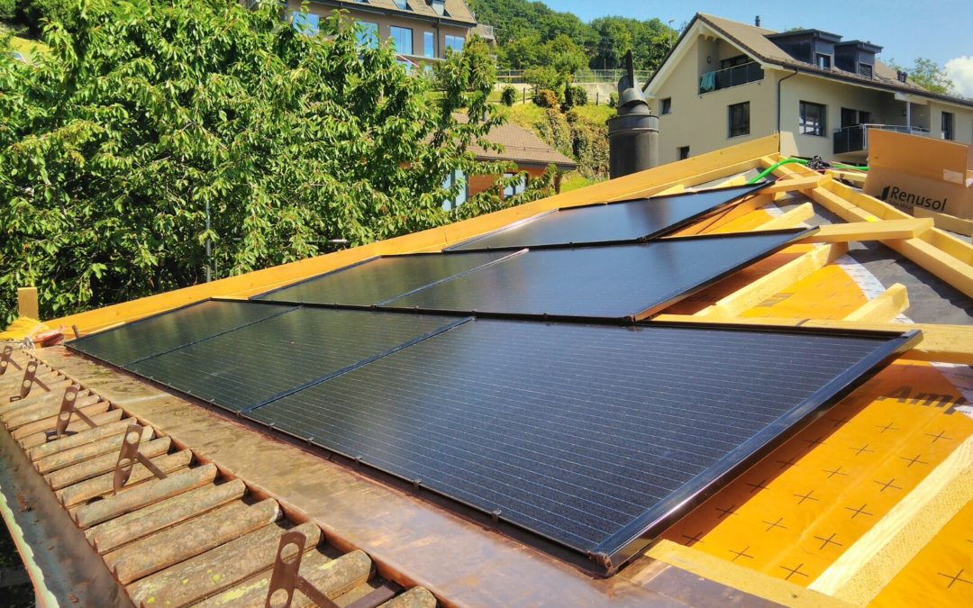 Installation 30 modules solaires en intégré sur 3 pents de toit différents à Chardonne