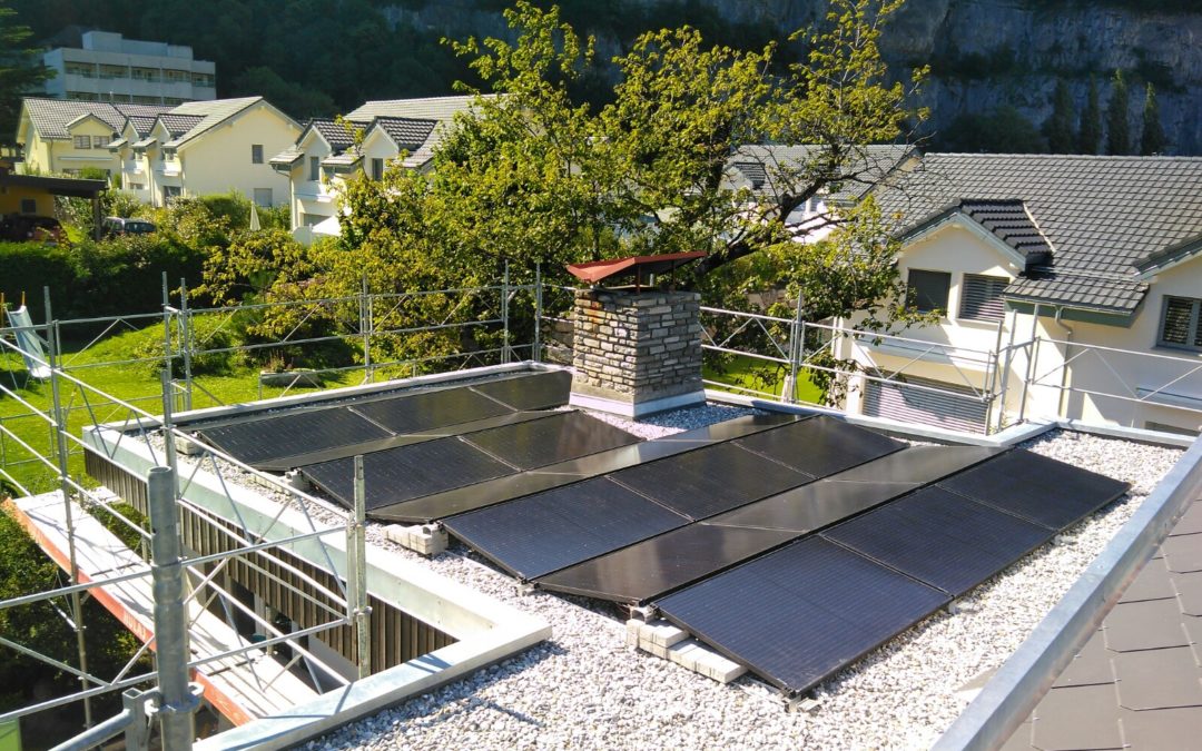 Installation 22 modules solaires sur toiture plate
