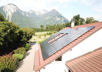Installation 42 modules solaires en surtoiture à Noville