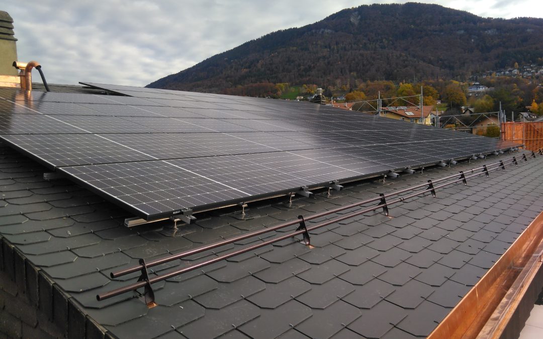 Installation 45 modules solaires en surtoiture à Saint-Légier