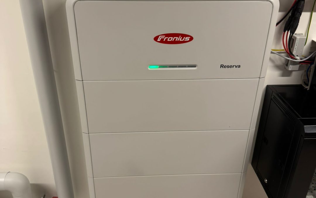 Installation d’une batterie Fronius Reserva à Villars