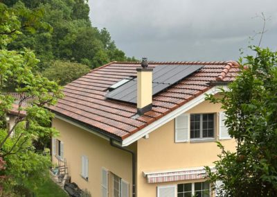 Installation 18 modules solaires en sur toiture à Vouvry